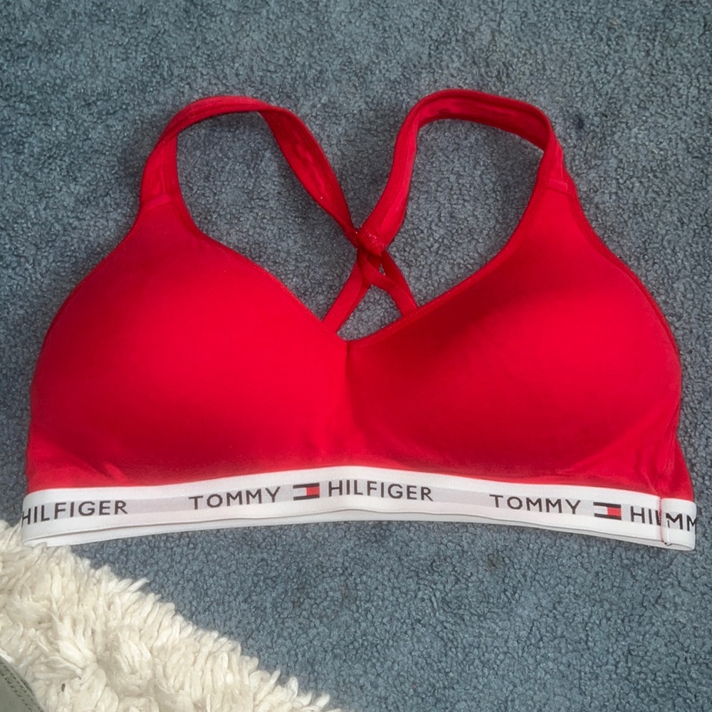 Tommy Hilfiger Sports Bra